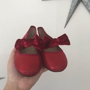 Toddler Girl’s Red Velvet Ballet Flats Size 11